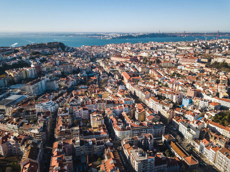 Taxa de juro média do crédito à habitação desce para 3,414% em 2025
