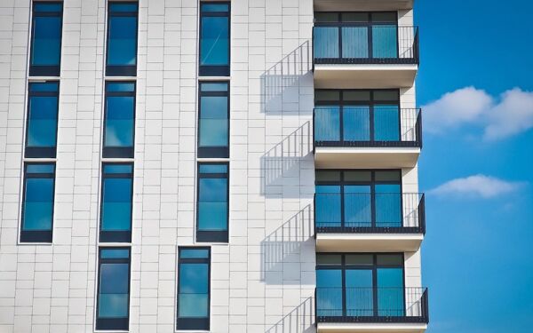 Preços das casas em Portugal Continental<b> aceleram em fevereiro</b>