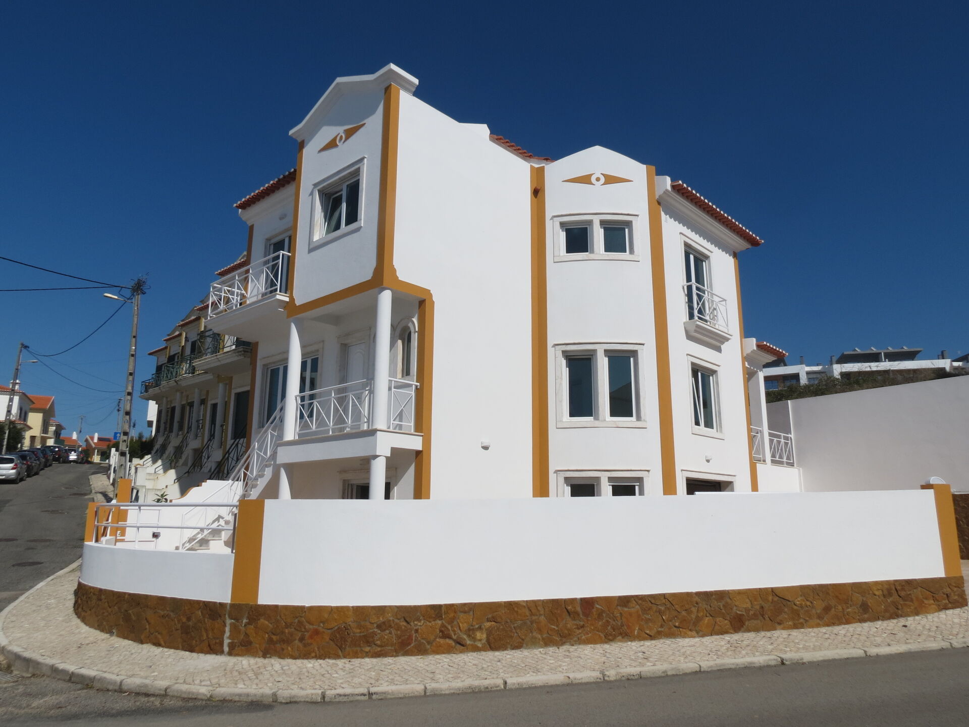 Moradia  Totalmente Remodelada com vista mar na Ericeira