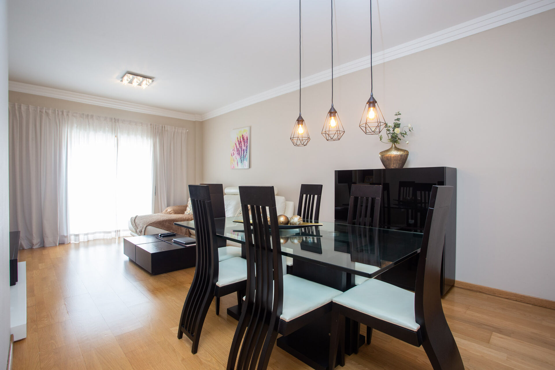 T2 com Garagem junto à Estação Foros da Amora