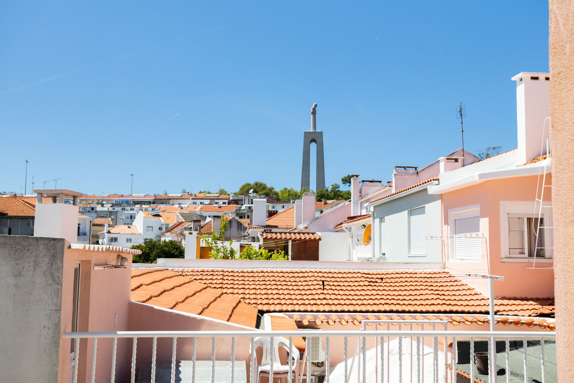 Apartamento T2+1 em Almada