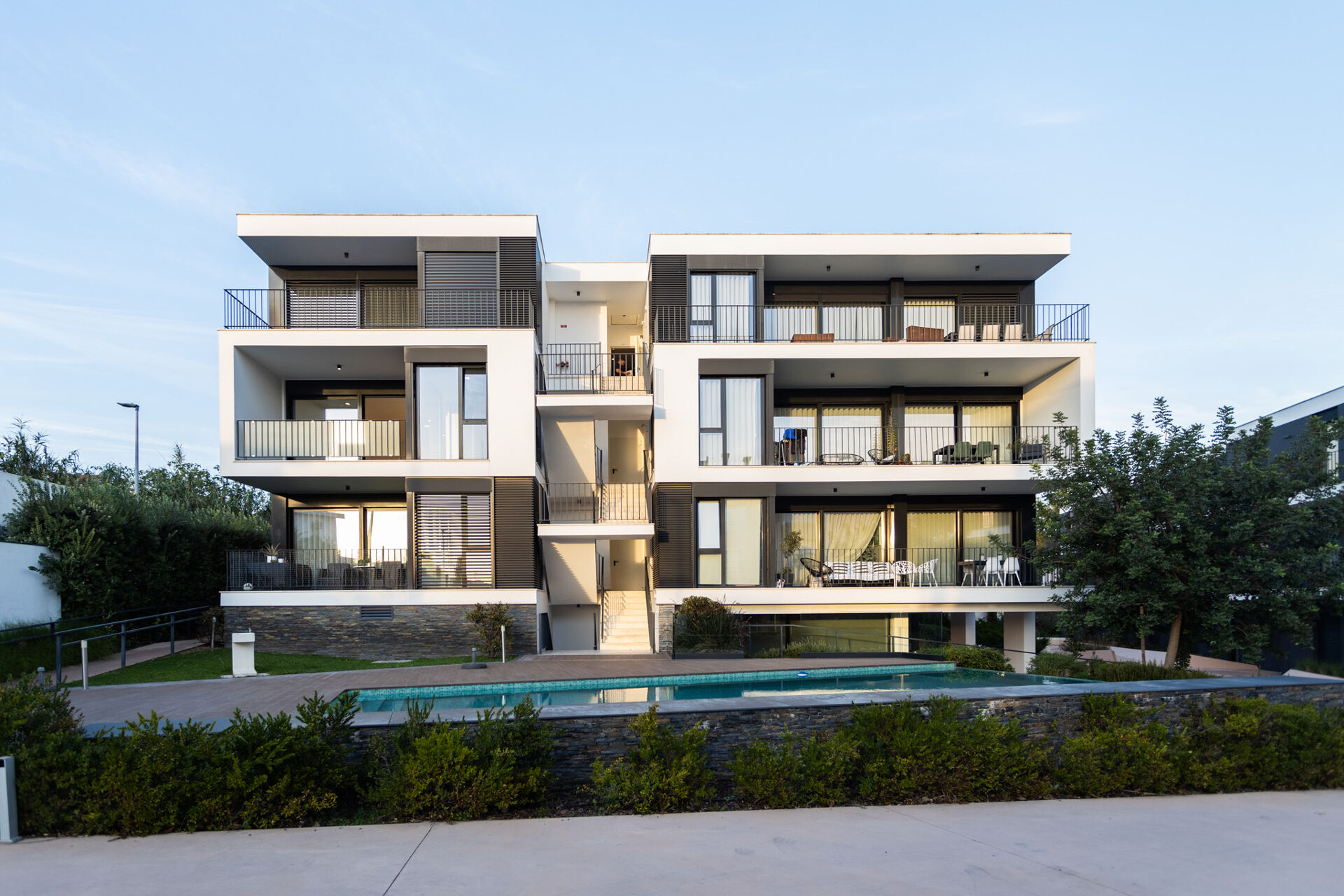 Apartamento T3 no Condomínio VILLA ROMÃO em Carnaxide