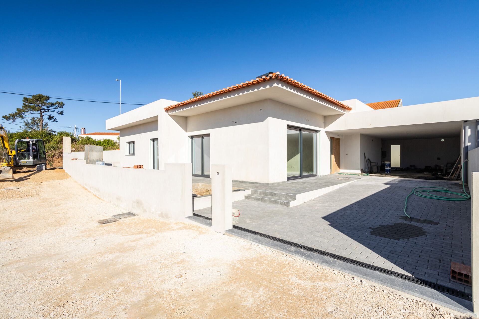 Moradia Térrea Geminada T3+1, Santo Isidoro