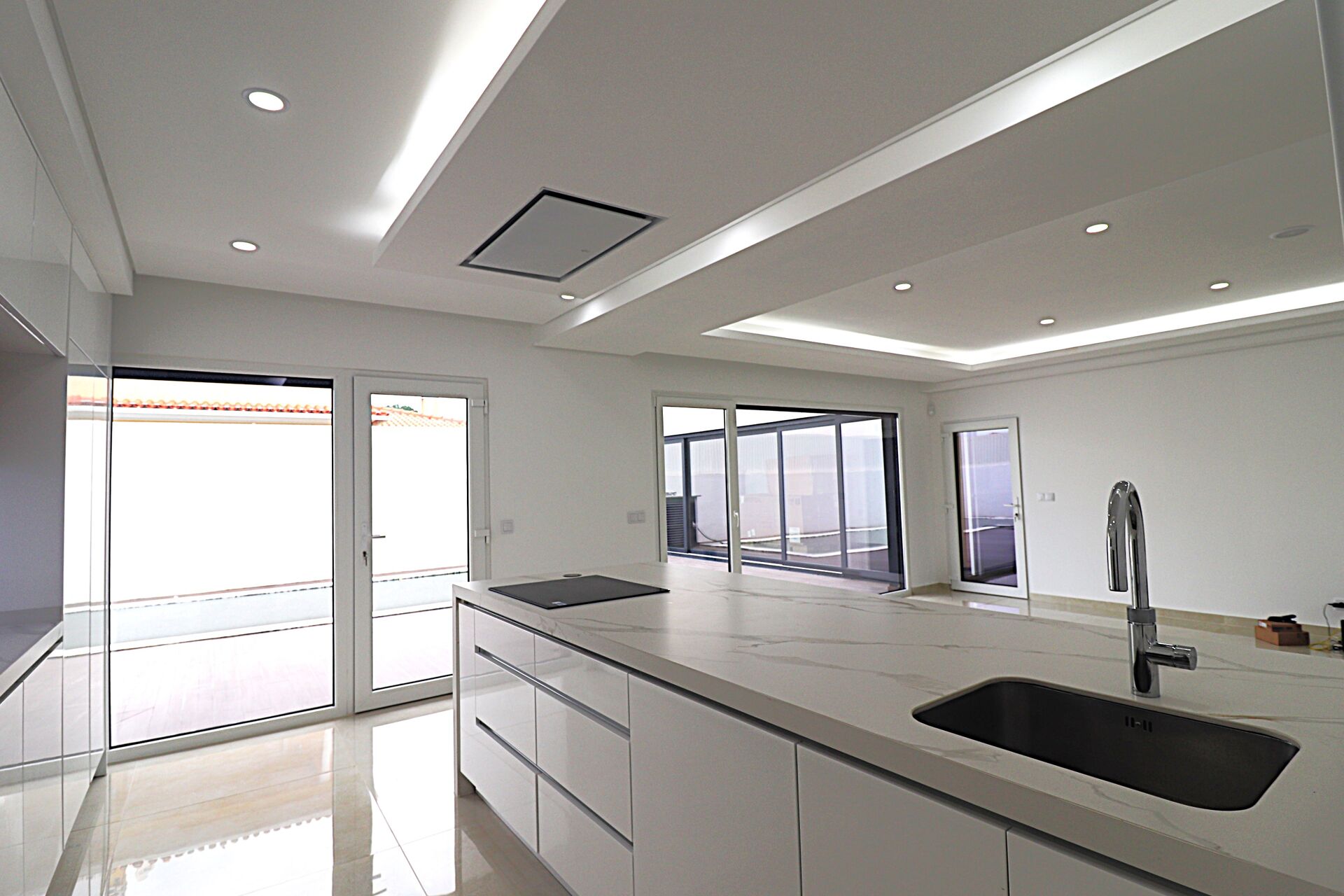 Moradia independente na Marisol com Piscina