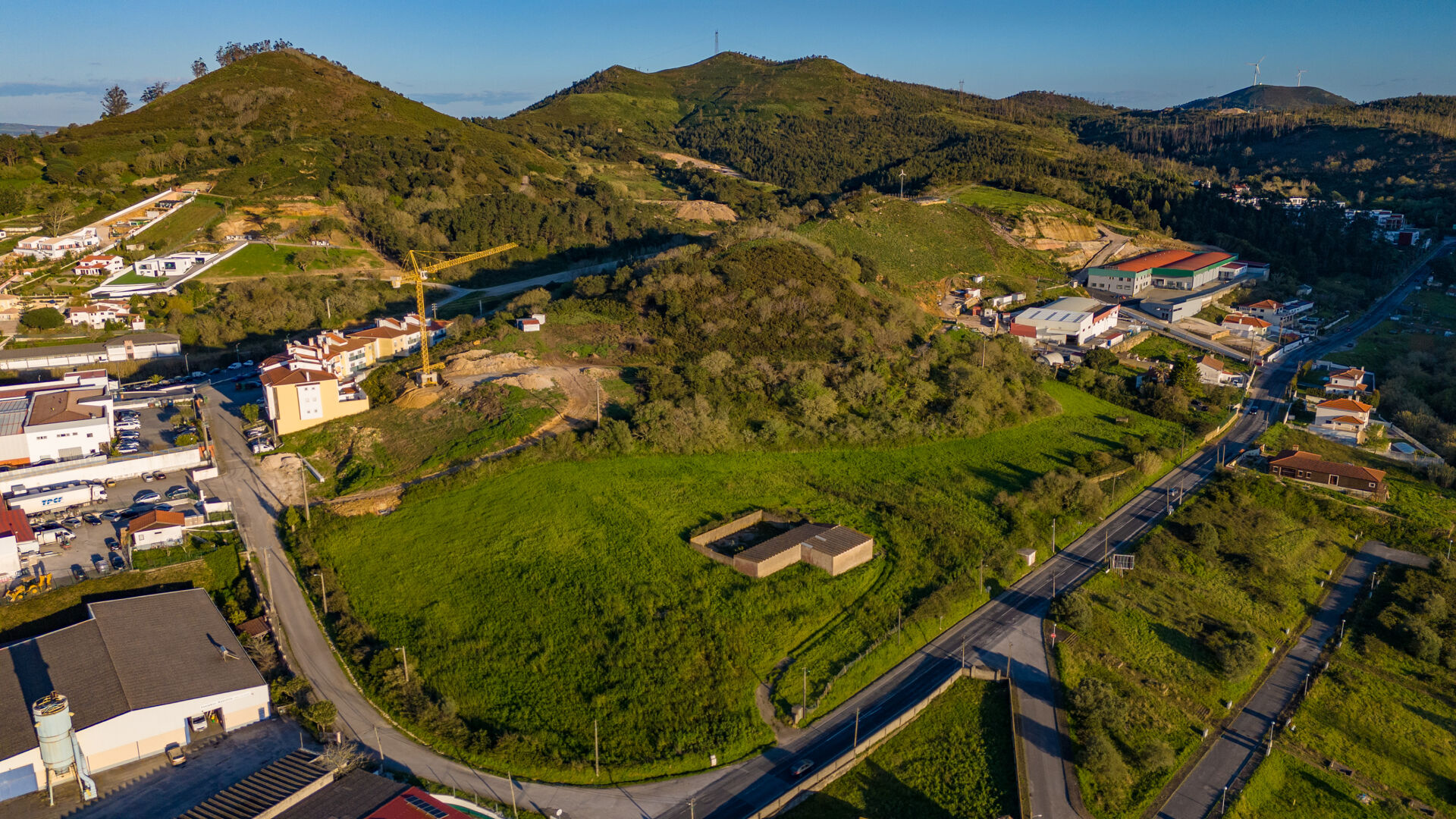 Terreno Misto para construção industrial/habitacional