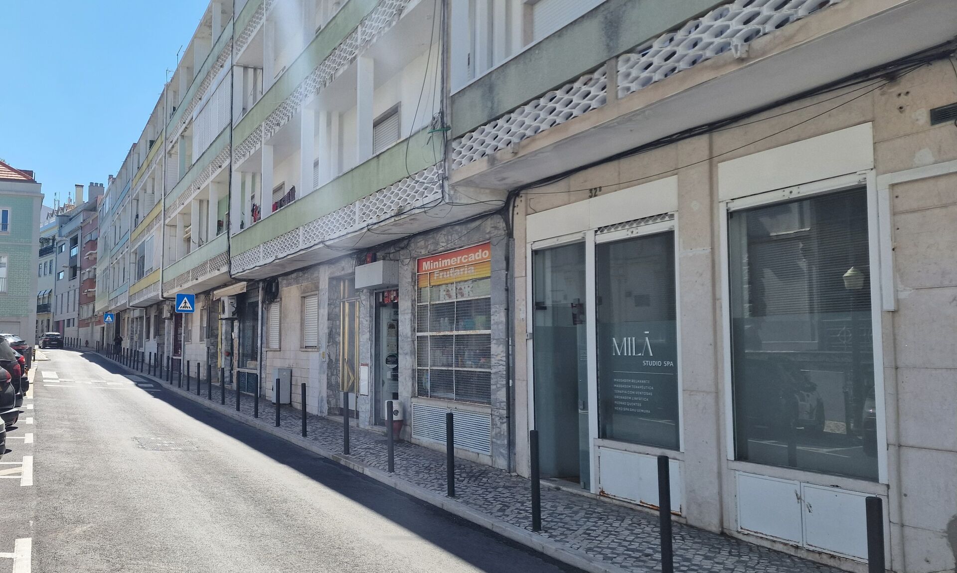 Boutique avec un potentiel incroyable à Campo de Ourique - Opportunité unique à Lisbonne !

