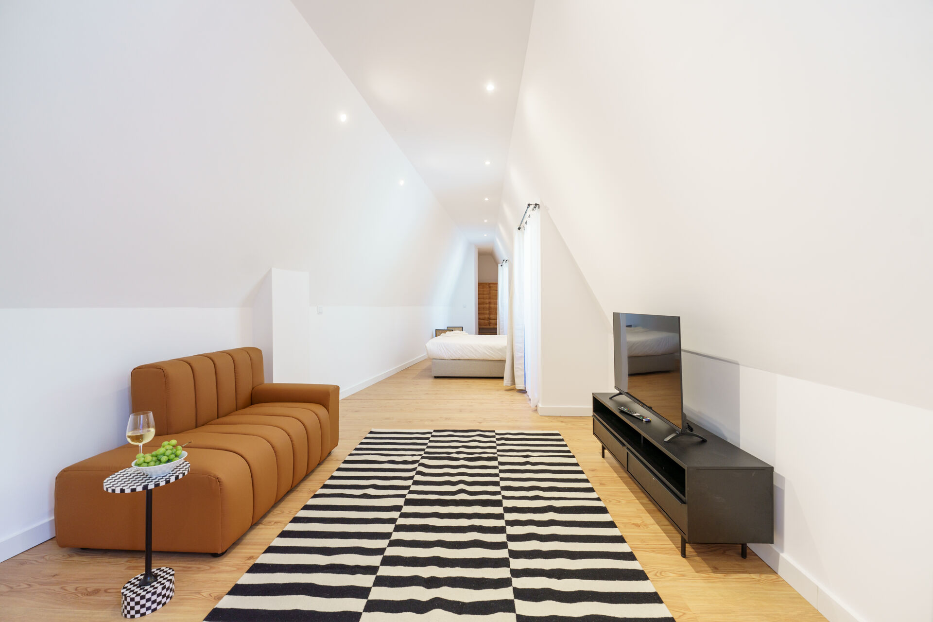 T1 Duplex de Charme junto a Santa Apolonia!