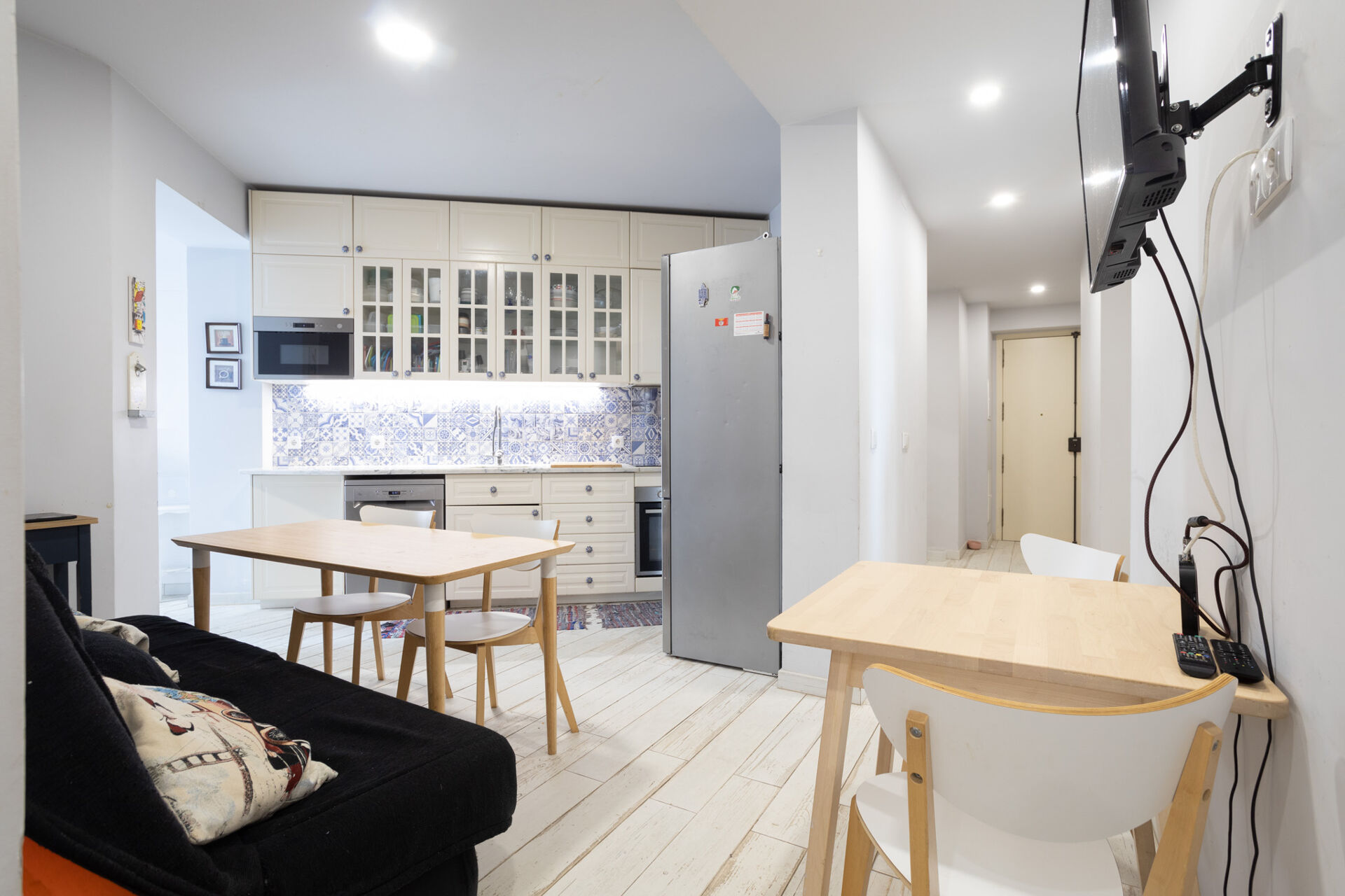 Apartamento T4 no Areeiro, com logradouro.