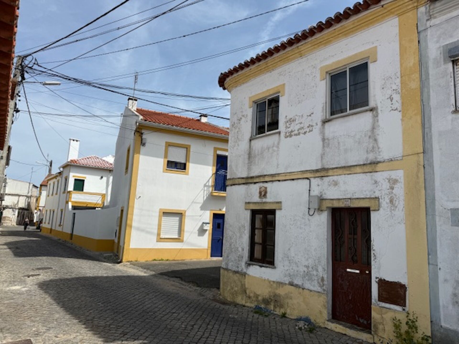 Prédio para recuperar em Gavião