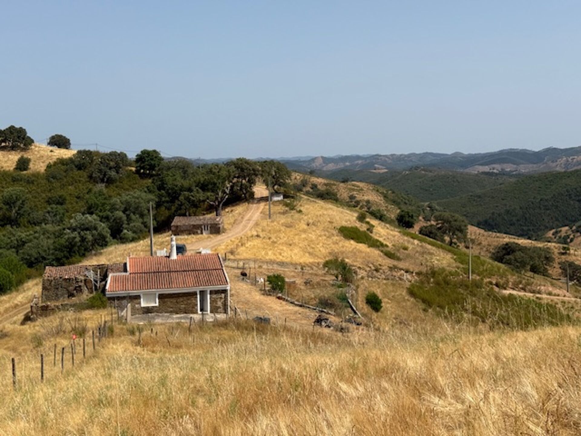 Monte T3 em Santana da Serra / Ourique – Refúgio na Natureza Alentejana