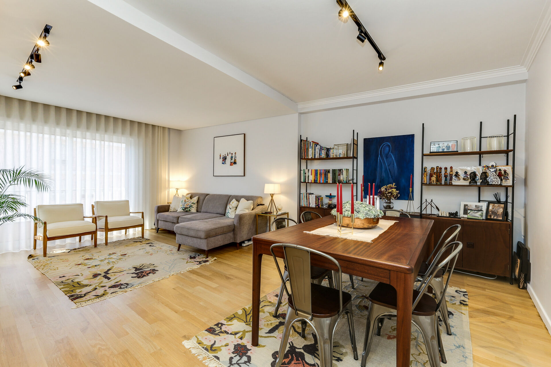 T3 com Garagem em Carnide – Conforto e Localização Privilegiada em Lisboa