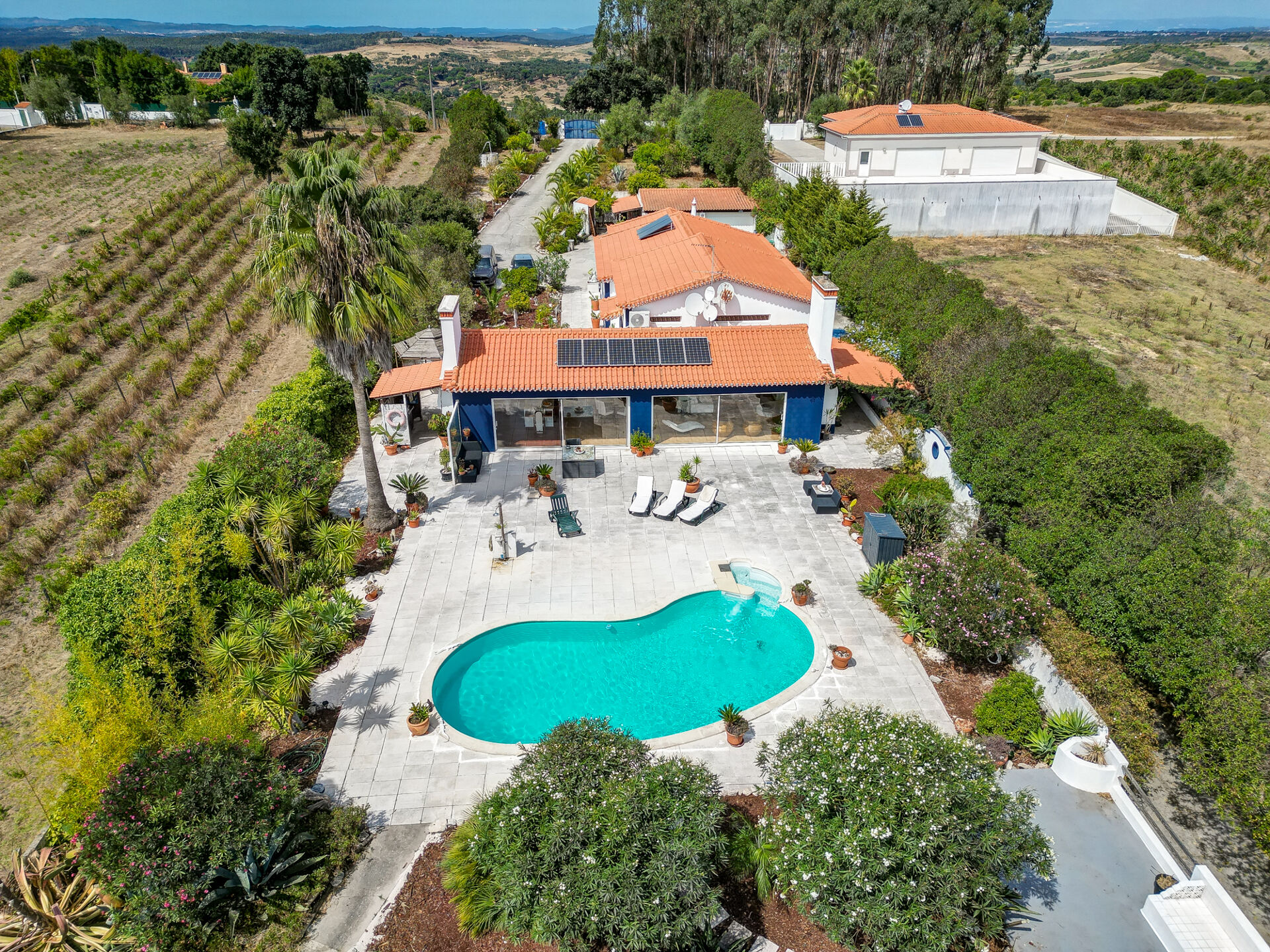 Moradia Térrea Isolada com 6920m2