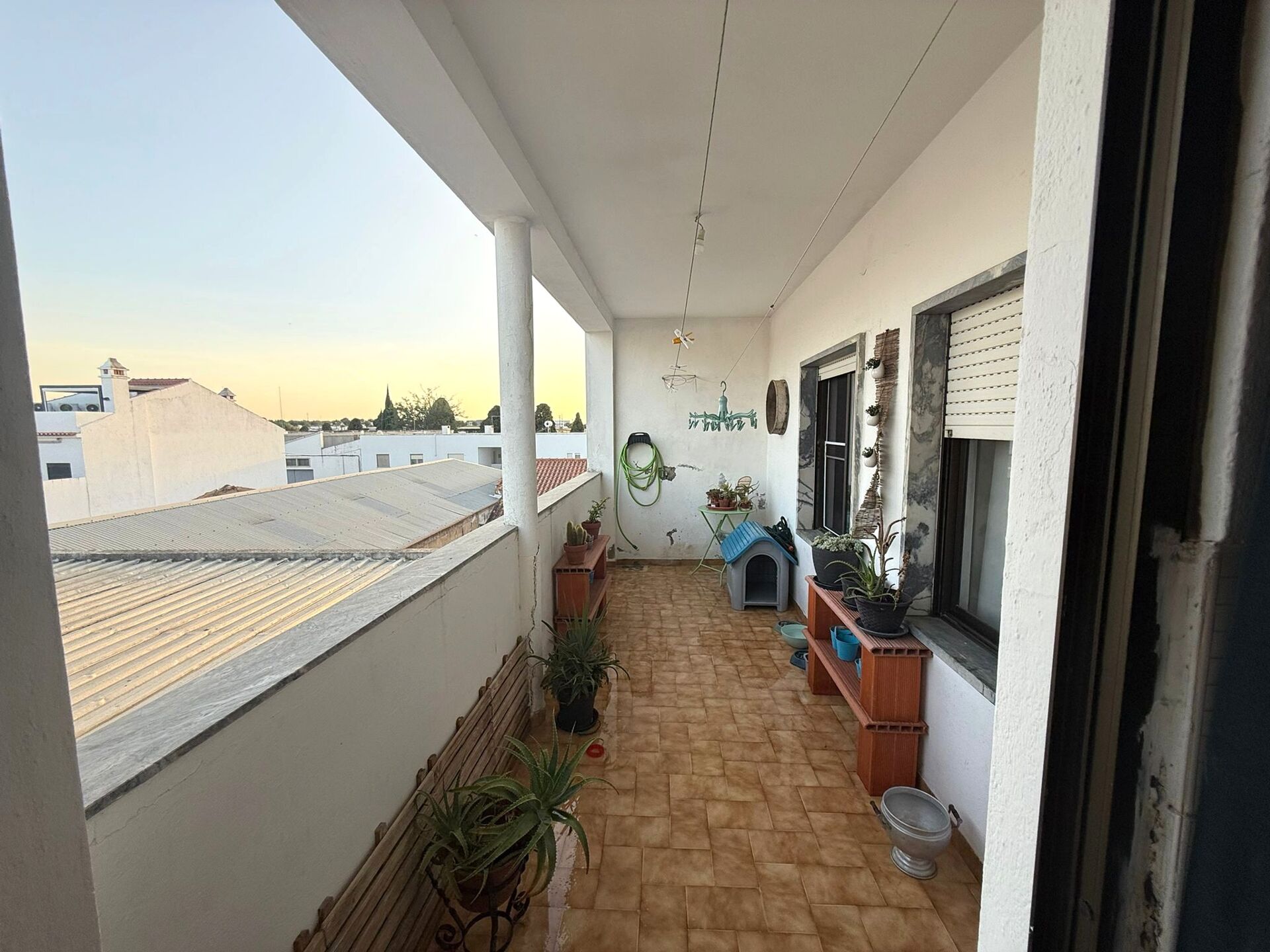 T3 com excelentes varandas em Moura