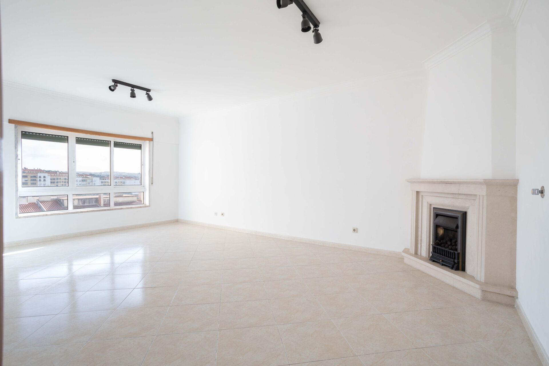 Apartamento T2 em São Marcos com lareira