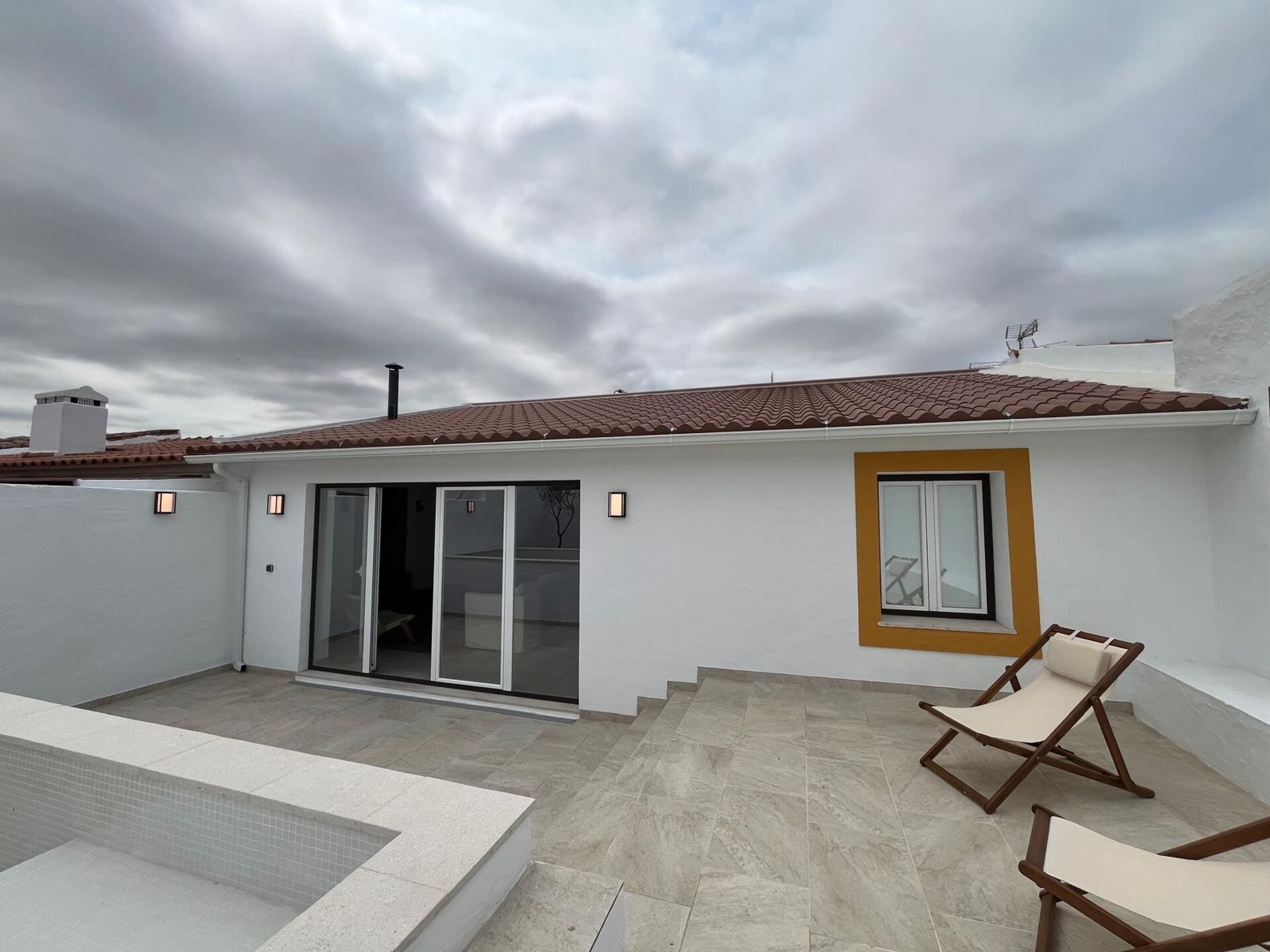 Renovierte und möblierte Villa mit Pool im Alentejo.