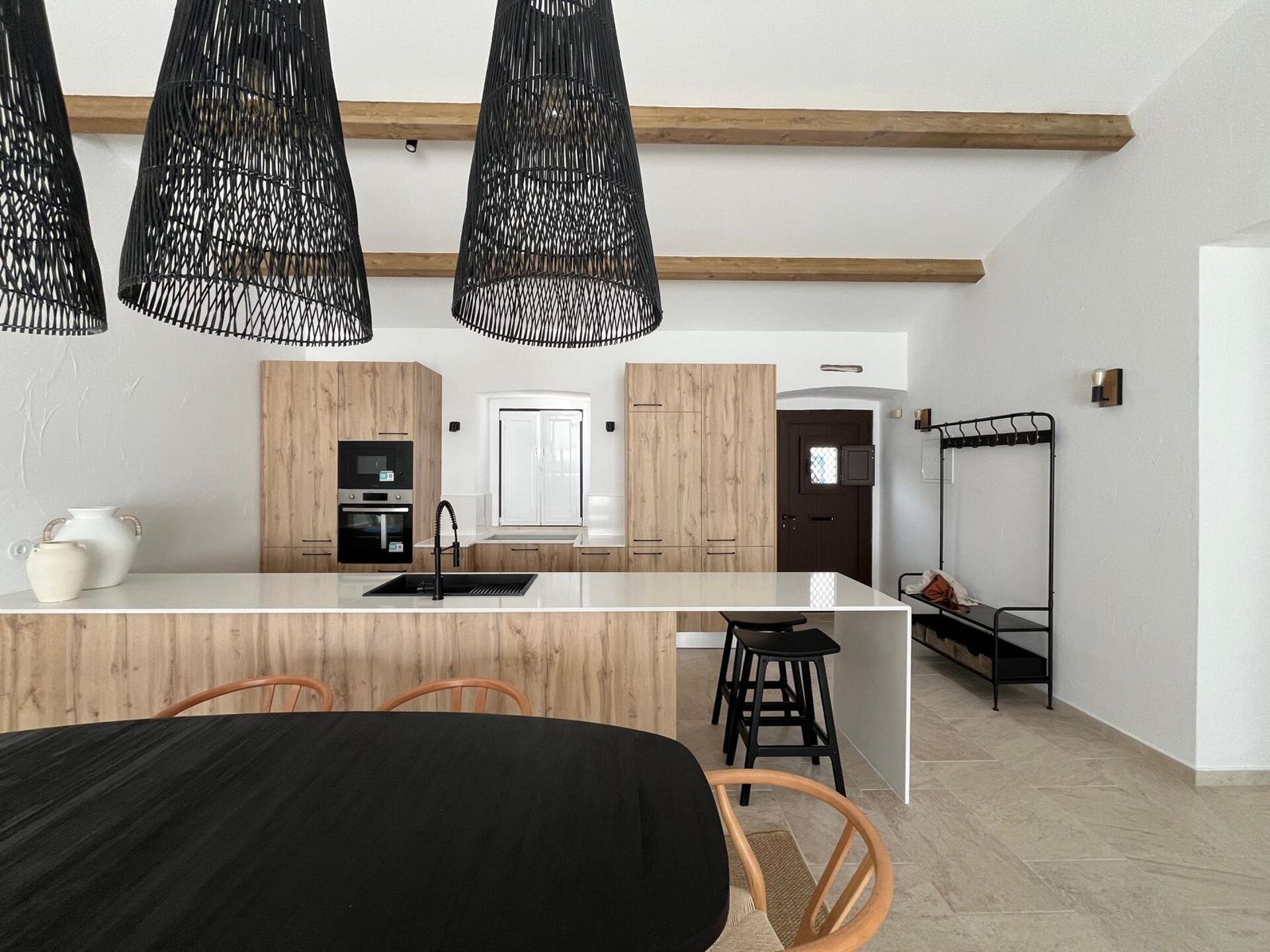  Moradia remodelada e mobilada, com Piscina, em Vila Boim