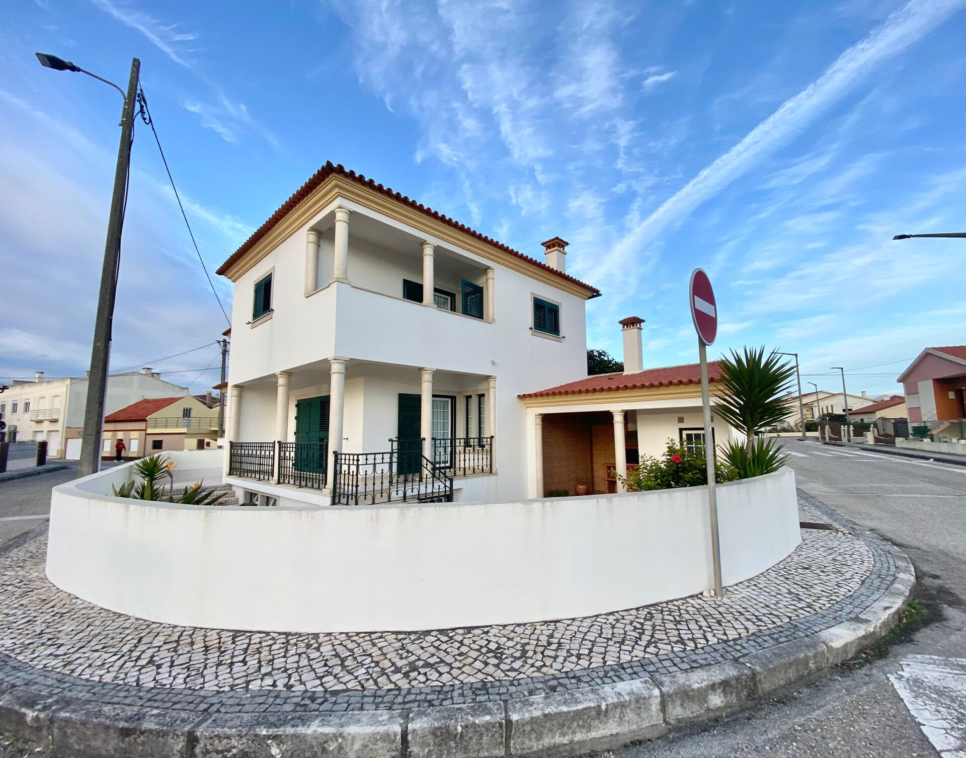 Moradia T4 + T1 Elegante e sofisticada em Figueira da Foz - Tranquilidade e Conforto a Minutos da Praia!