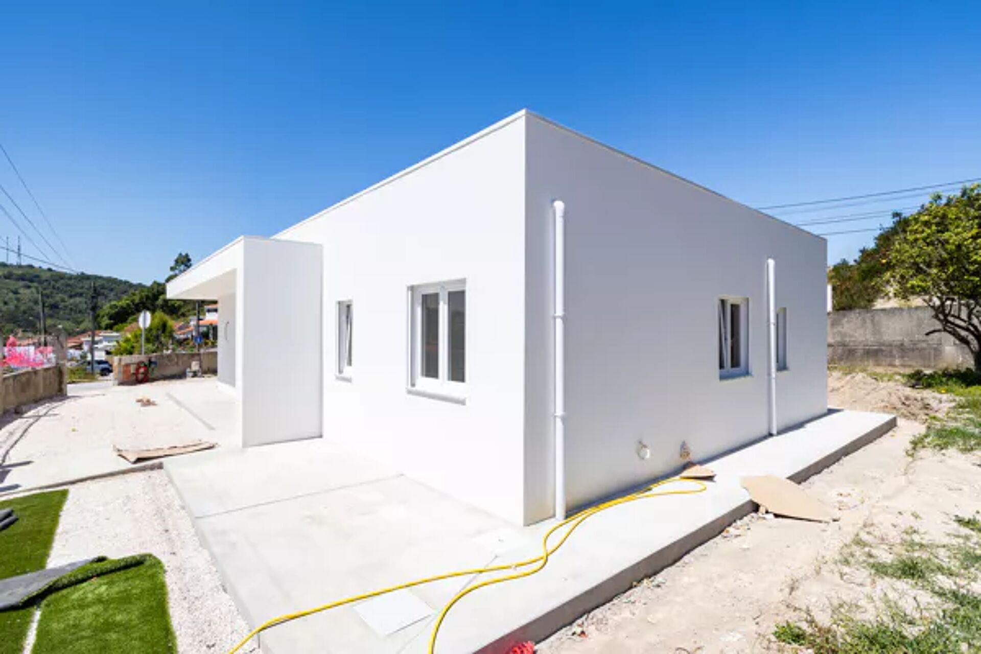Moradia térrea contemporânea na Malveira 