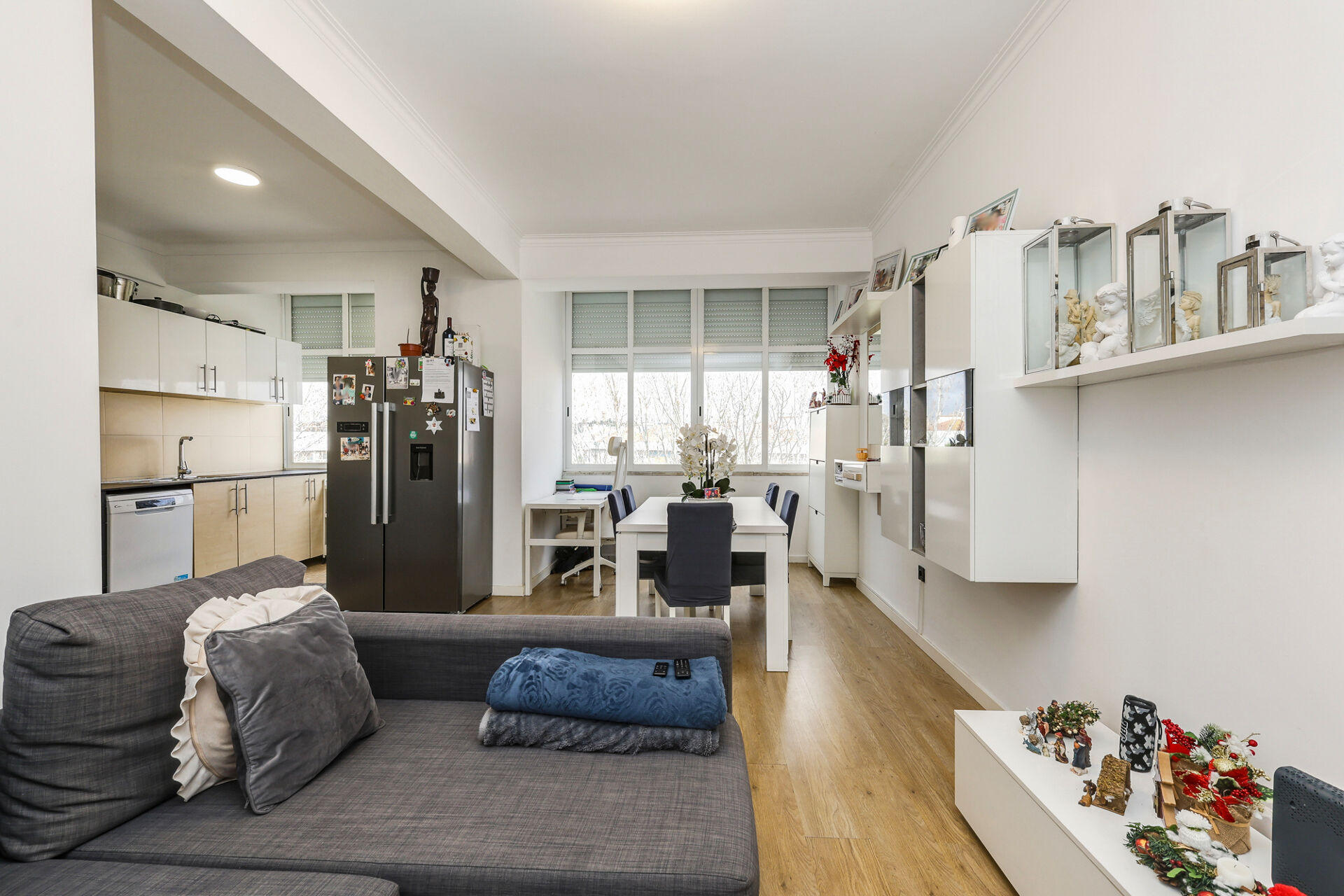 Venha Desfrutar do Pôr do Sol neste Moderno T2