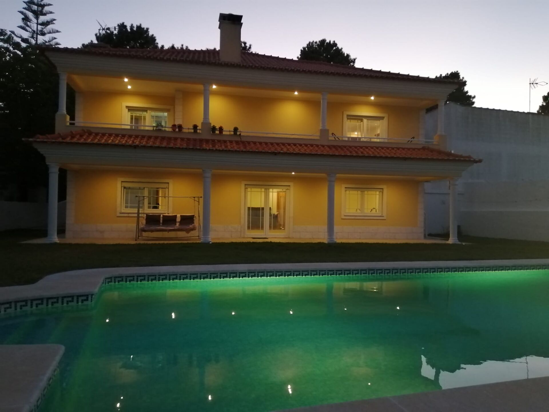 Moradia isolada T5 na Verdizela