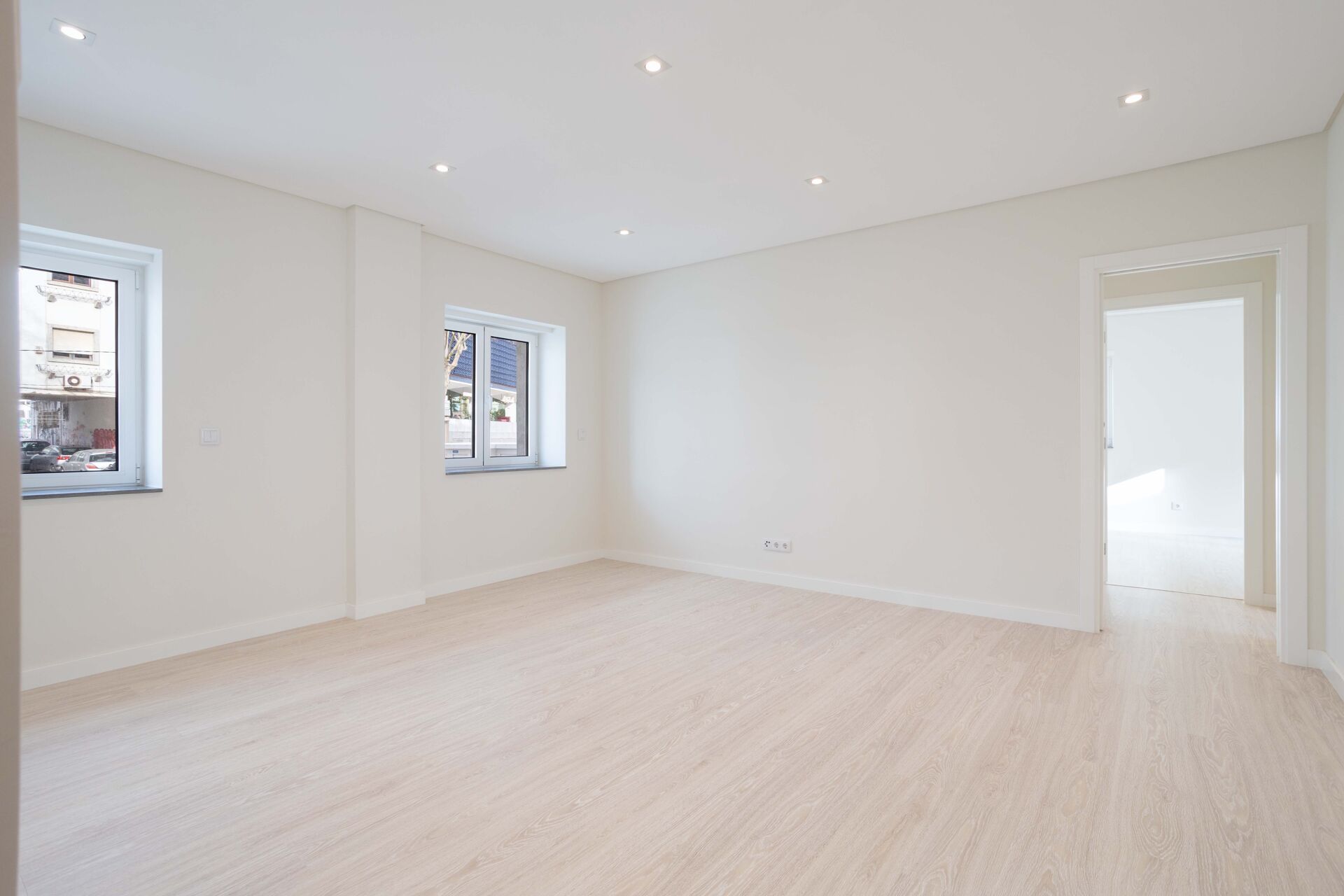 Encantador T2 em Cascais: Conforto, Praia e Conveniência ao Seu Alcance!
