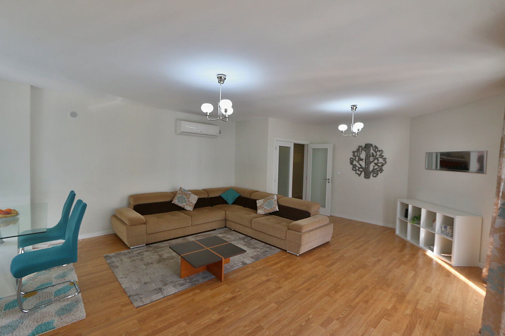 Excelente T3 com 164 m2 box e arrecadação