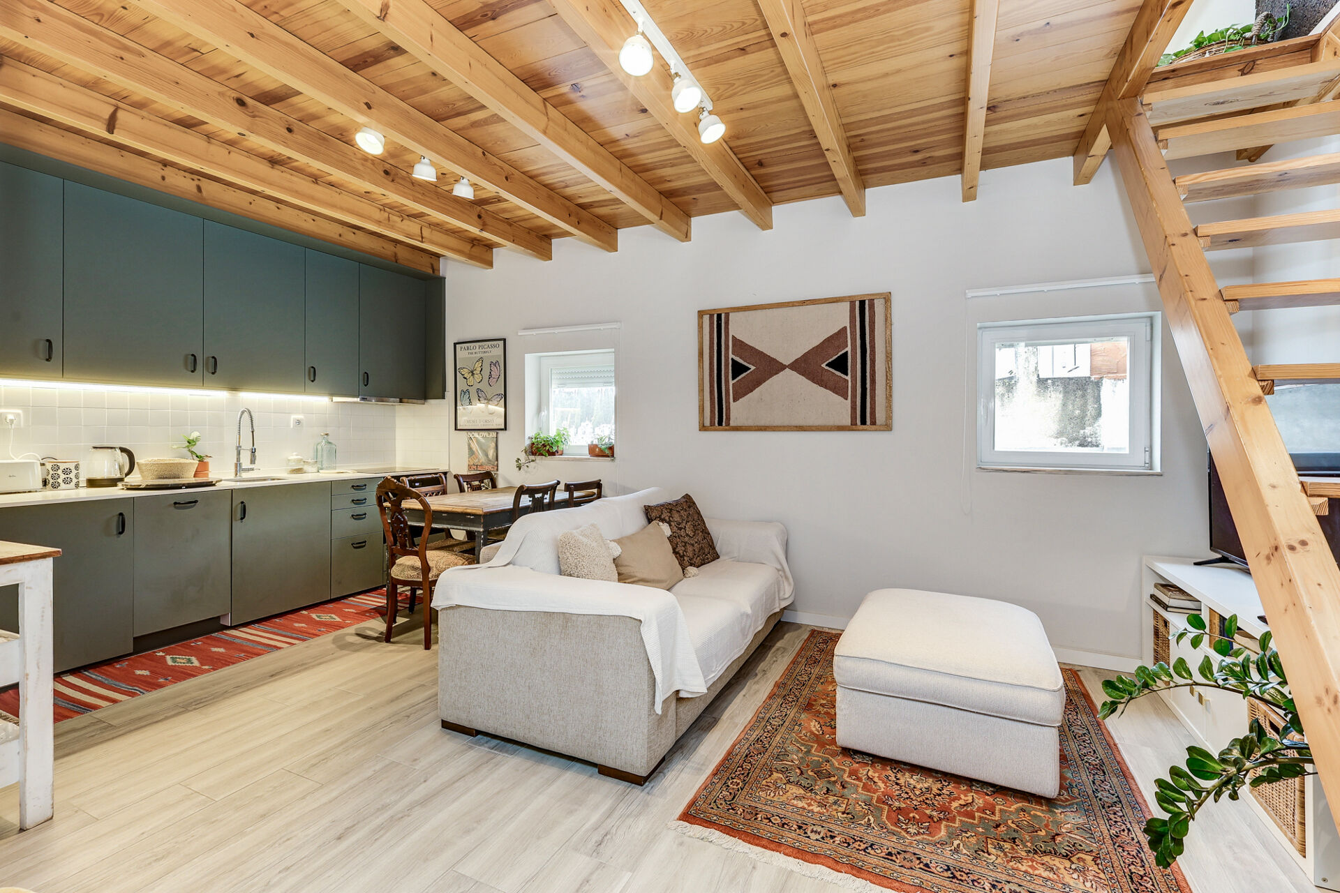  Moradia T2 na Estrela