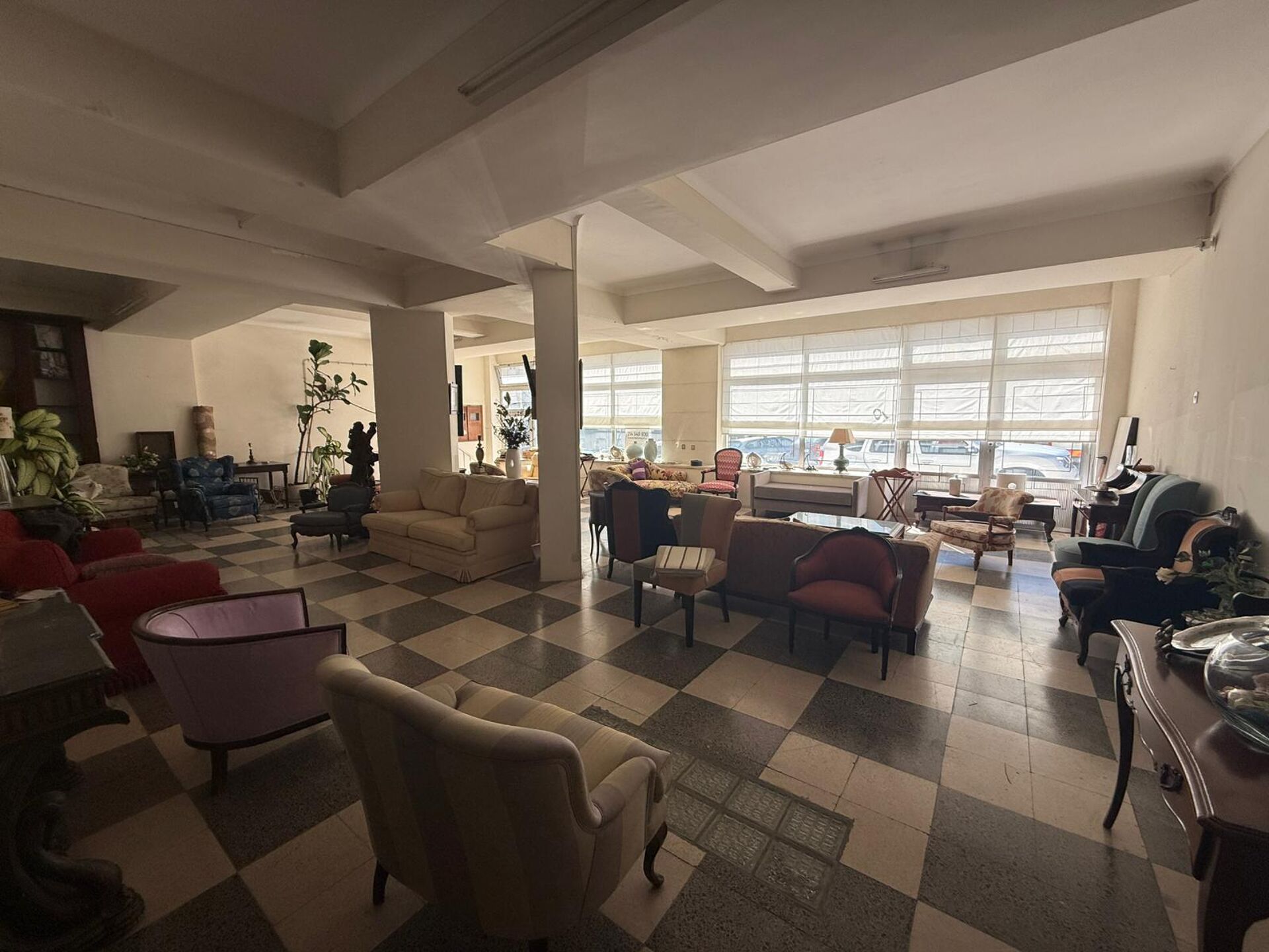 Espaço Comercial em Oeiras- Excelente Oportunidade