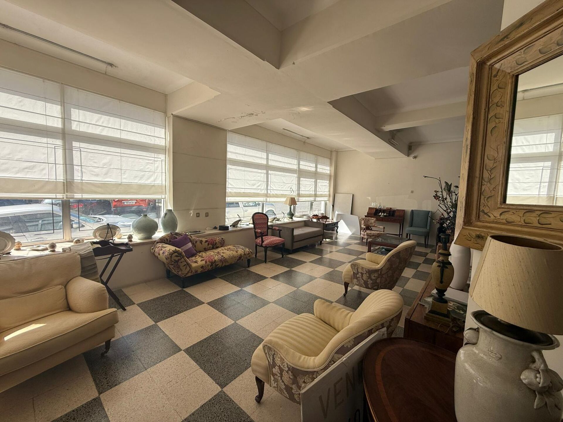 Espaço Comercial em Oeiras- Excelente Oportunidade