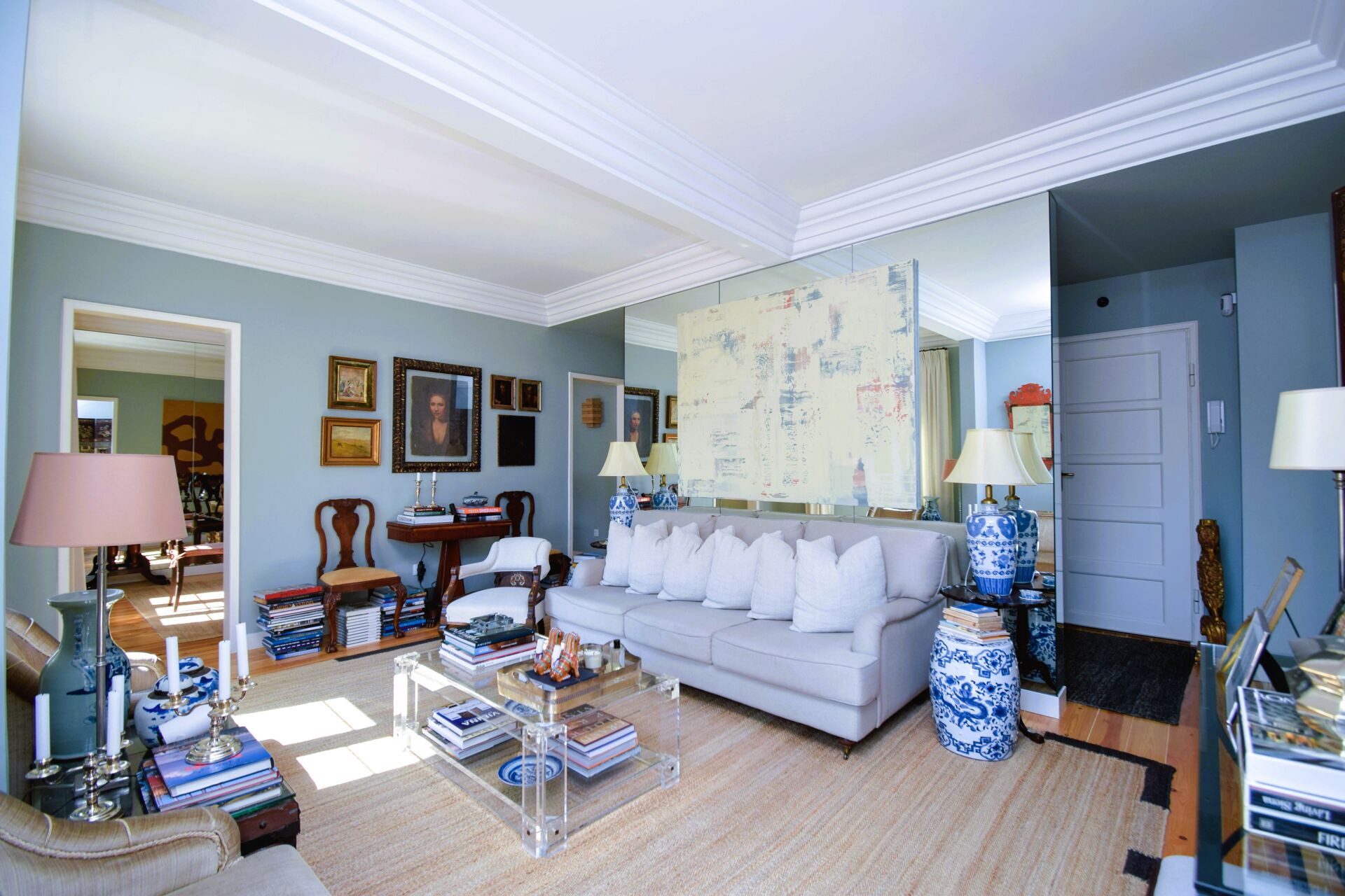 Apartamento T2 remodelado na Lapa