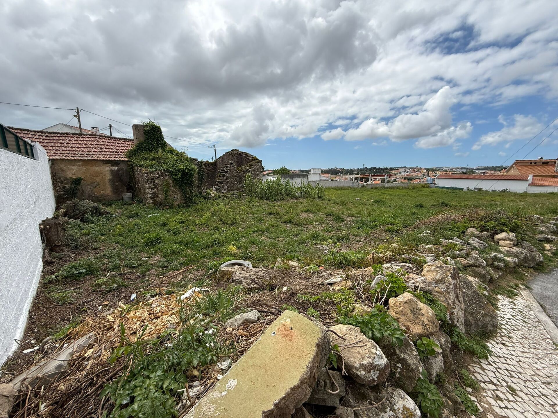 Terreno Urbano - Salesianos em Manique 