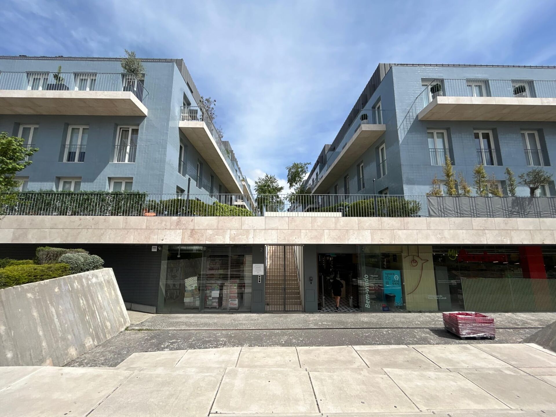 Apartamento T2 para arrendar no Condominio Unique Belem na Rua General Joao de Almeida 