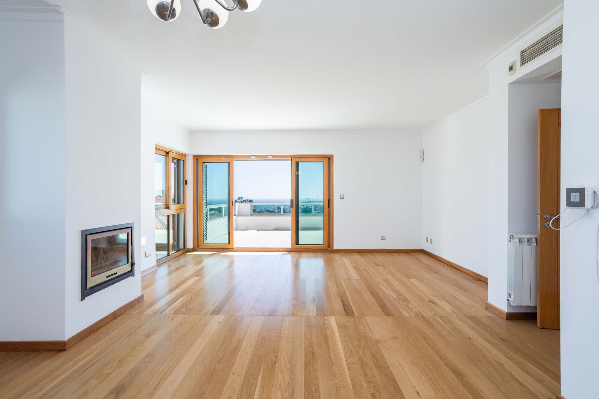 Apartamento T3 | Vista Mar Frontal | Dois Terracos | Condominio Fechado | Estoril, Cascais