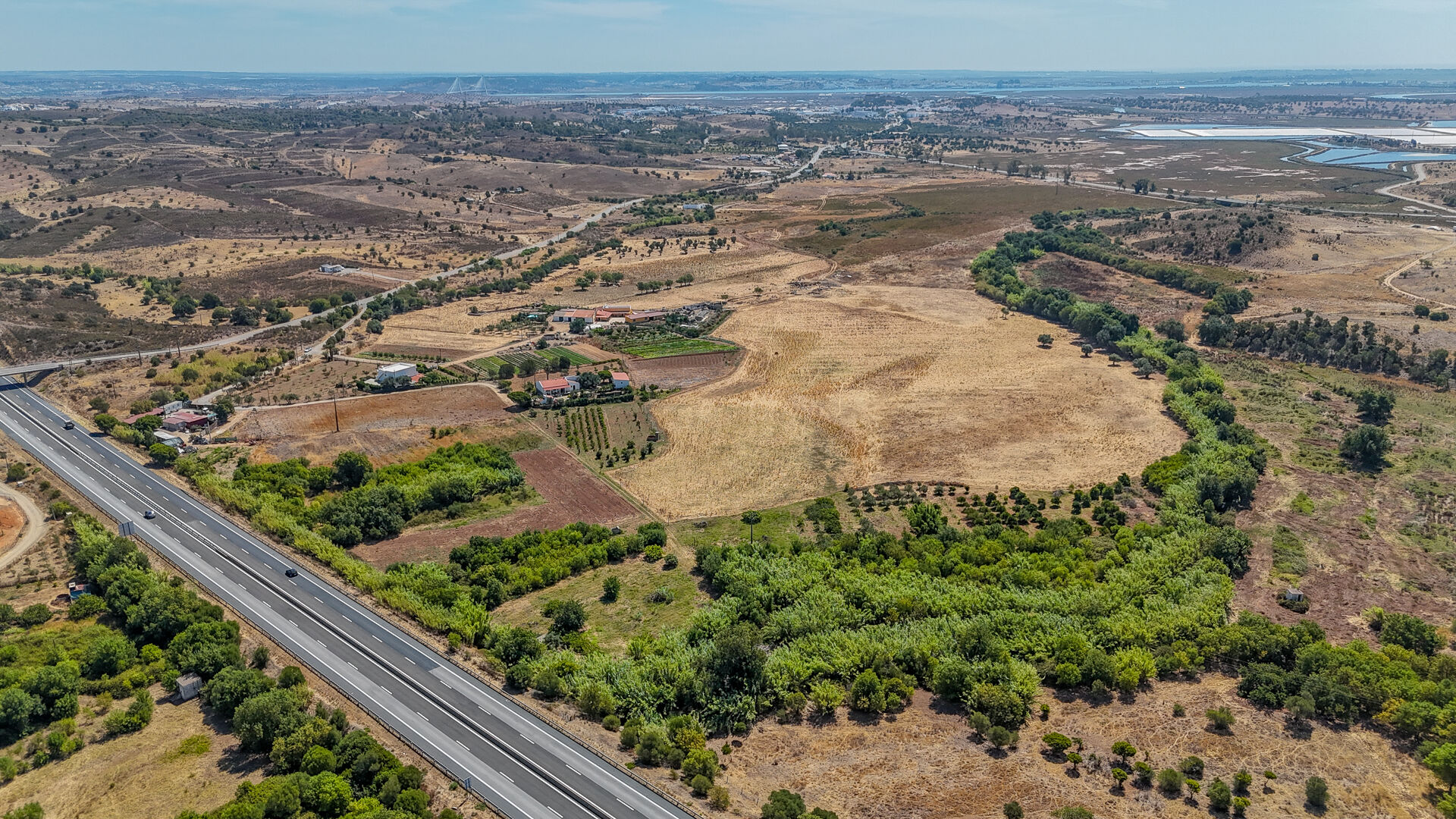Terreno no Algarve com Potencial Agrícola, Turismo Rural e Habitação