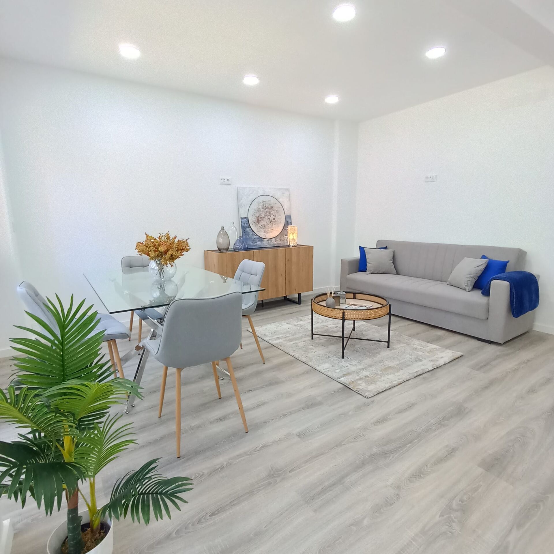 T3 Remodelado com Suite, Open Space e Arrecadação junto ao Colombo