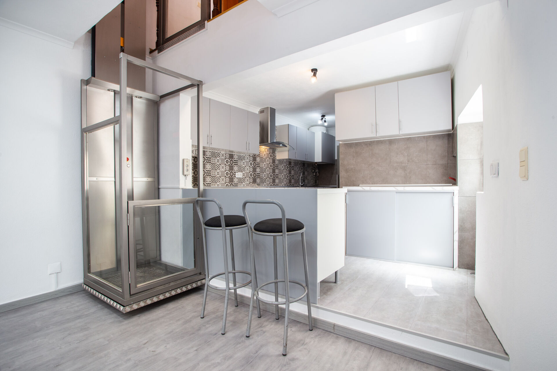 Moradia Duplex, com 2 quartos, junto à Igreja da Memória