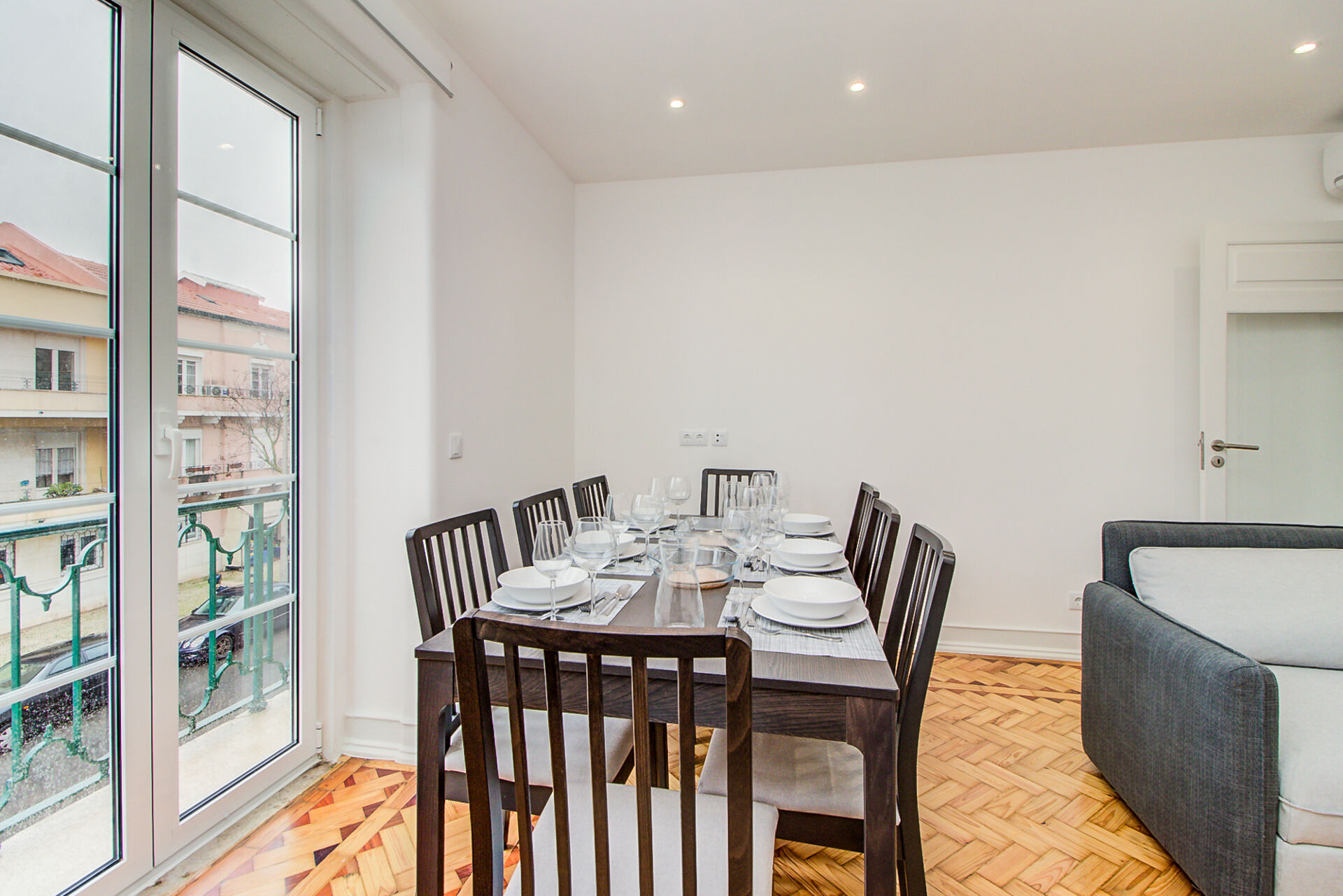 T3 Totalmente REMODELADO, EQUIPADO E MOBILADO em Belém 